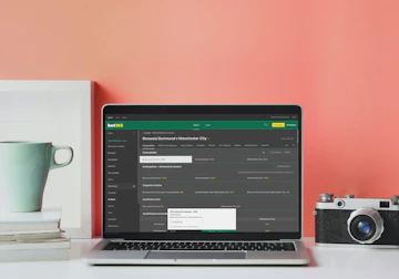 Das Wettangebot von Bet365 auf dem MacBook zeigt die große Auswahl des Wettanbieters